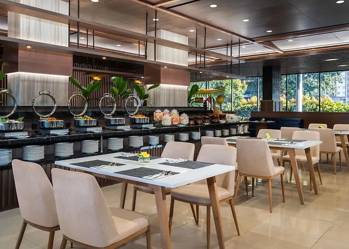 Mercure Jakarta Grogol